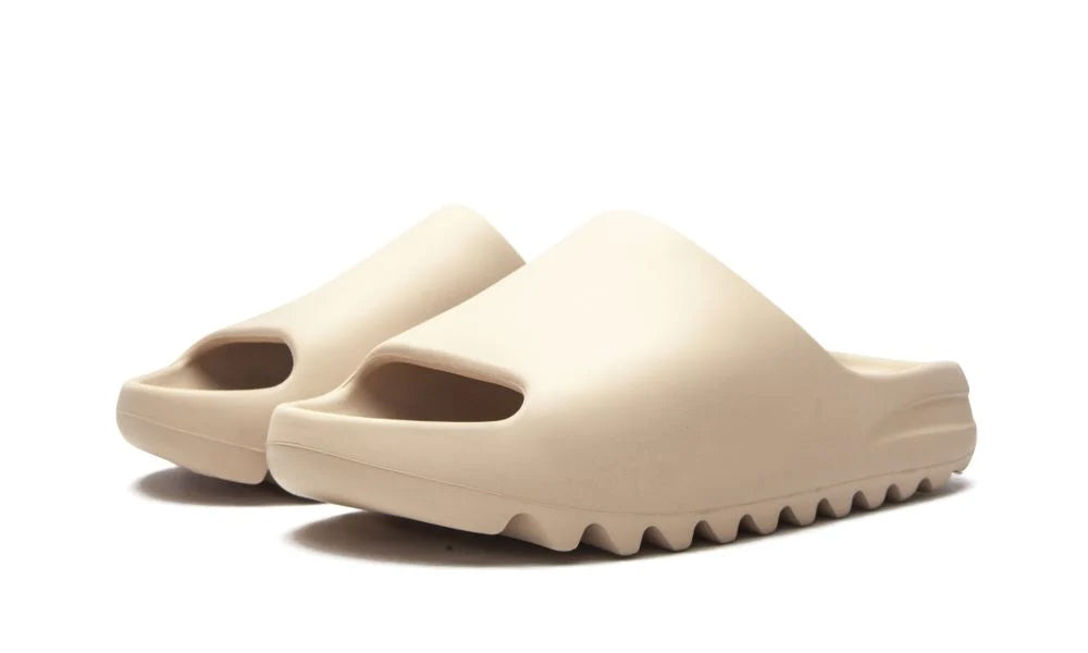 Yeezy Slides Pure