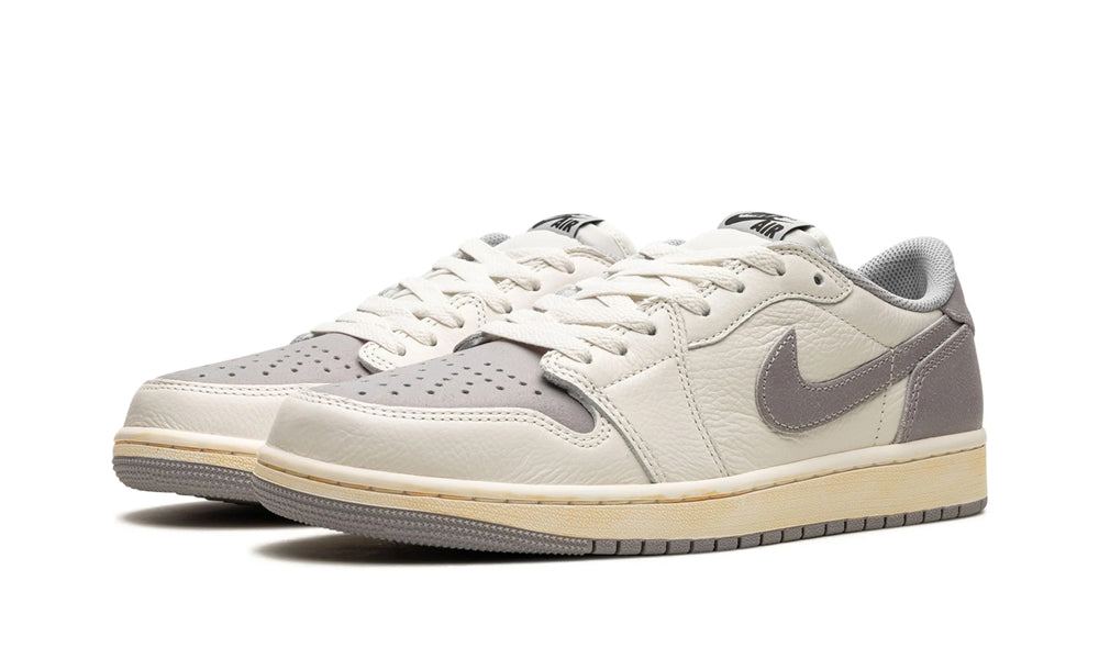 Air Jordan 1 Low Atmosphere Grey