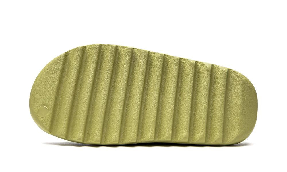 Yeezy Slides	Resin